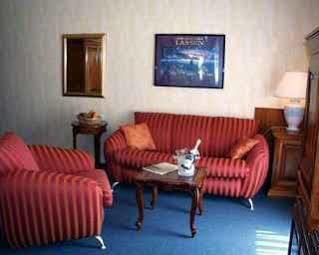 Hotel Flic Flac Mauerbach Exterior photo